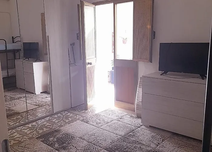 Relax ゲストハウス 3*