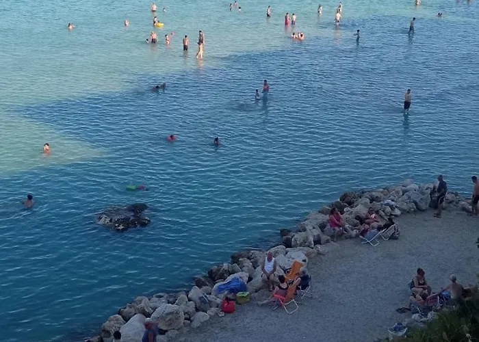 Relax ゲストハウス Serrano